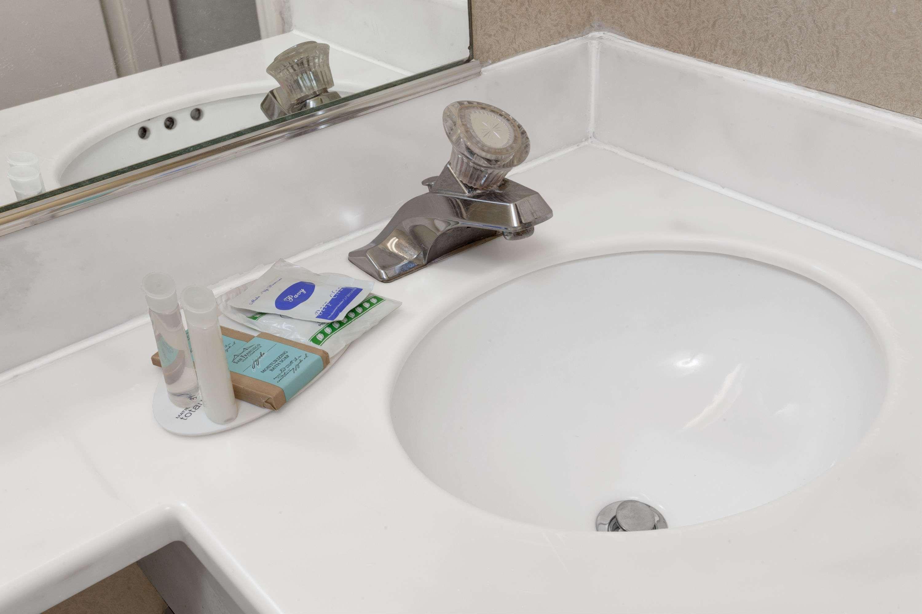 Travelodge By Wyndham Burbank-glendale 3*