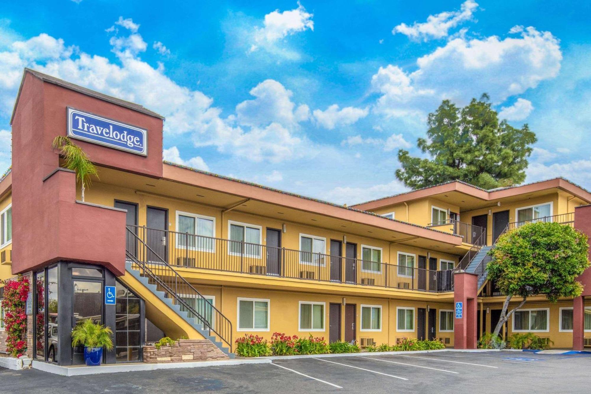 Travelodge By Wyndham Burbank-glendale 3*