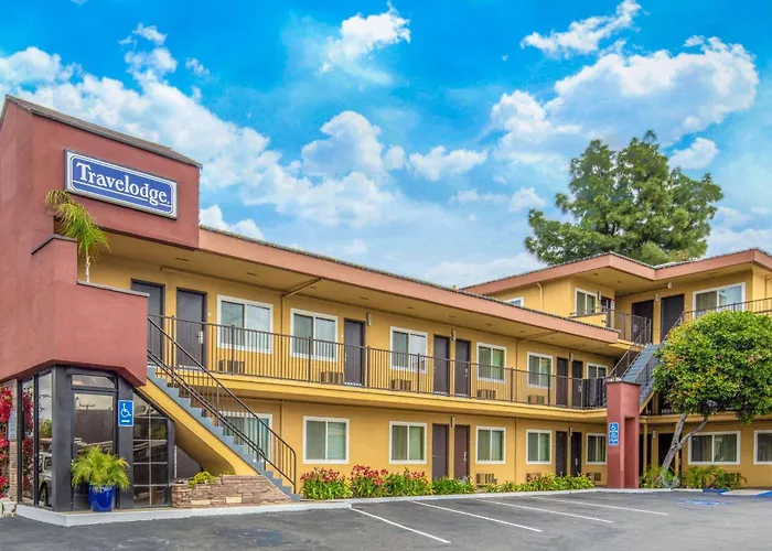 Travelodge By Wyndham Burbank-Glendale