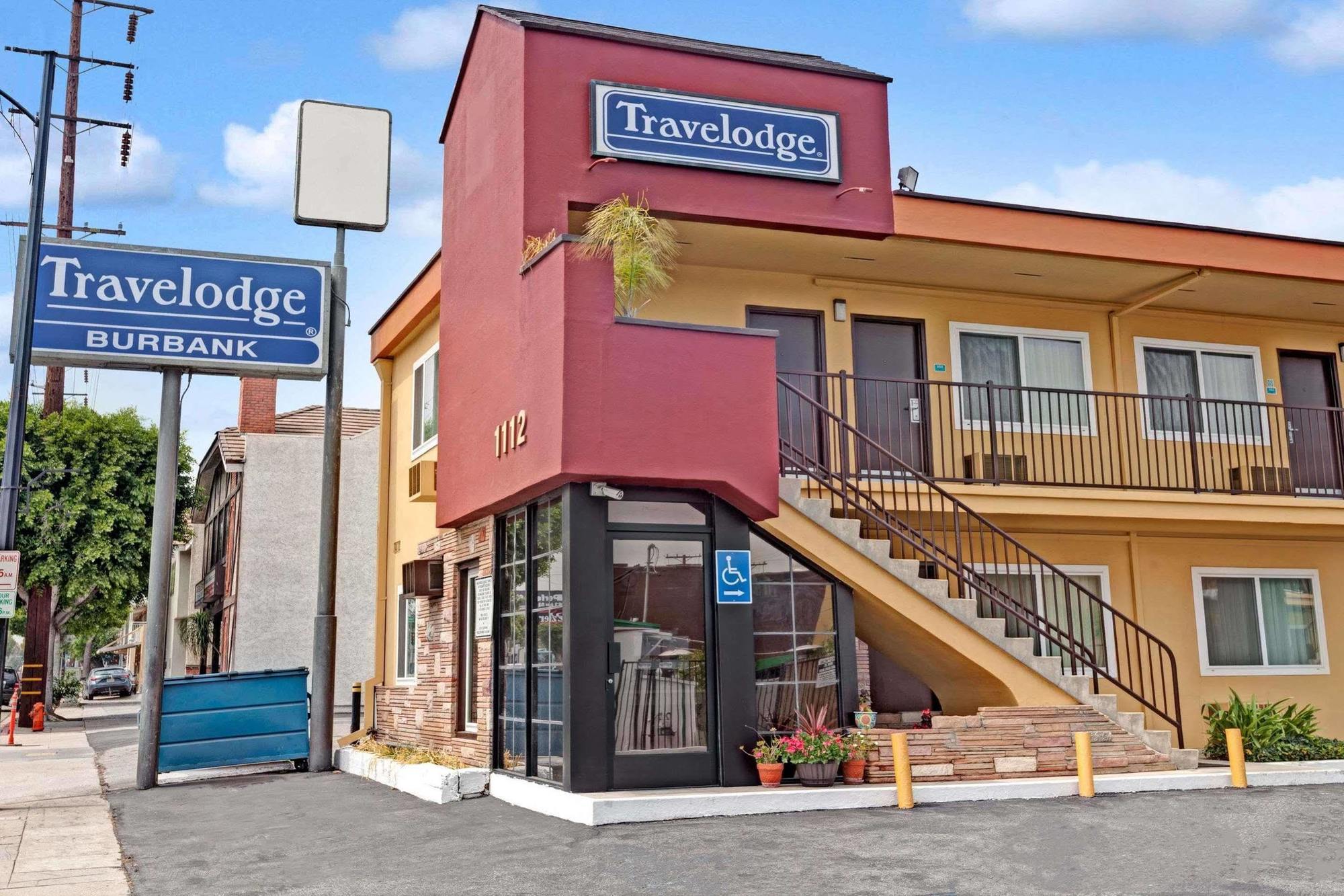 Travelodge By Wyndham Burbank-glendale Burbank