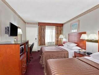 Hotel Travelodge By Wyndham Burbank-glendale